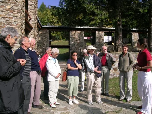 Reisegruppe im ökum. Zentrum Agape (Foto: Walter Bammerlin) Reisegruppe im ökum. Zentrum Agape (Foto: Walter Bammerlin)