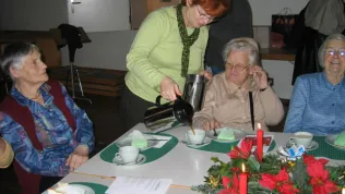 Seniorentreffen (Foto: Kirchenweb Bilder) Seniorentreffen (Foto: Kirchenweb Bilder)